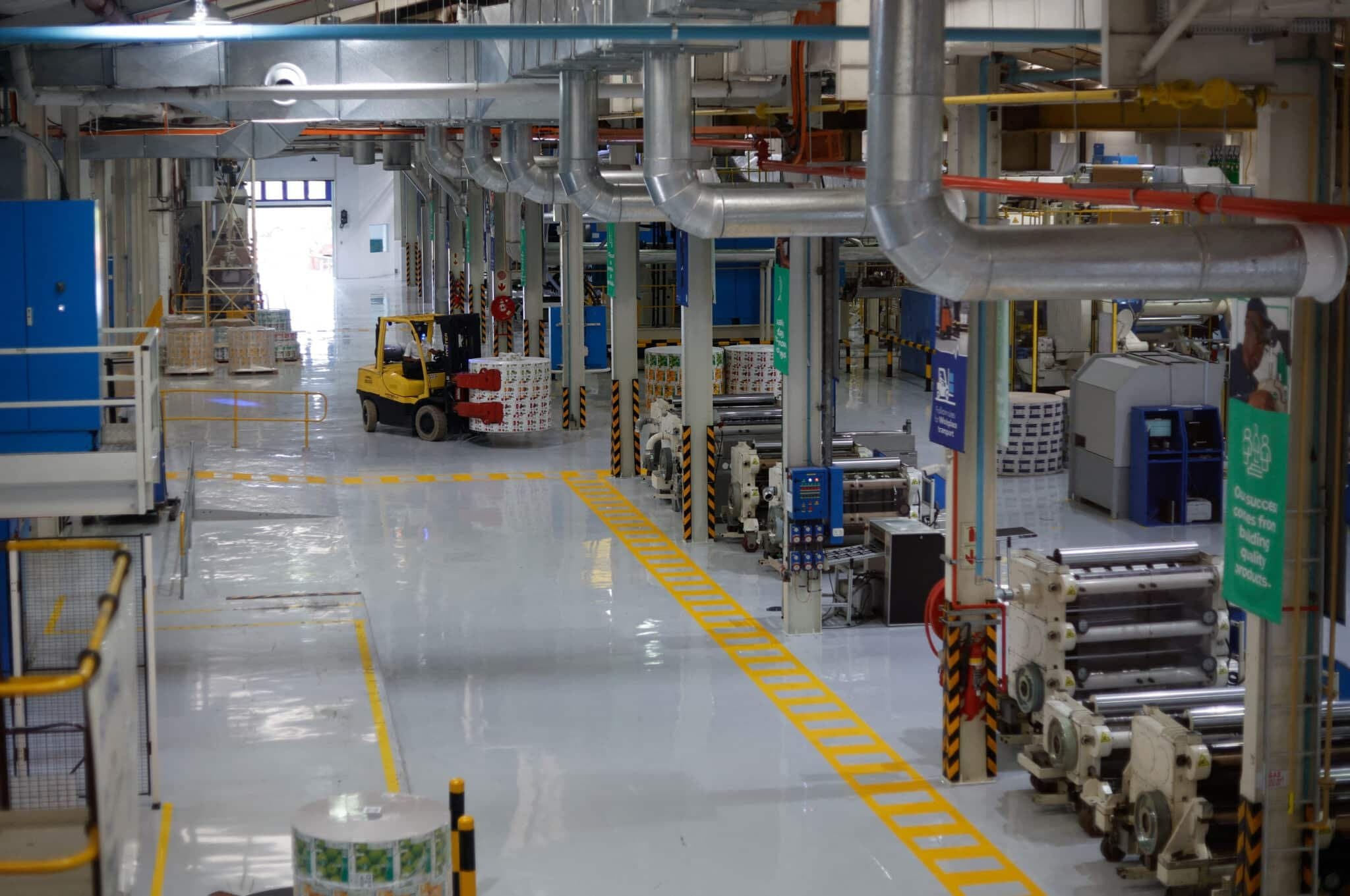 Güney Afrika Fabrika Havası Nisan'da İyileşti: Absa PMI Verileri Gösteriyor